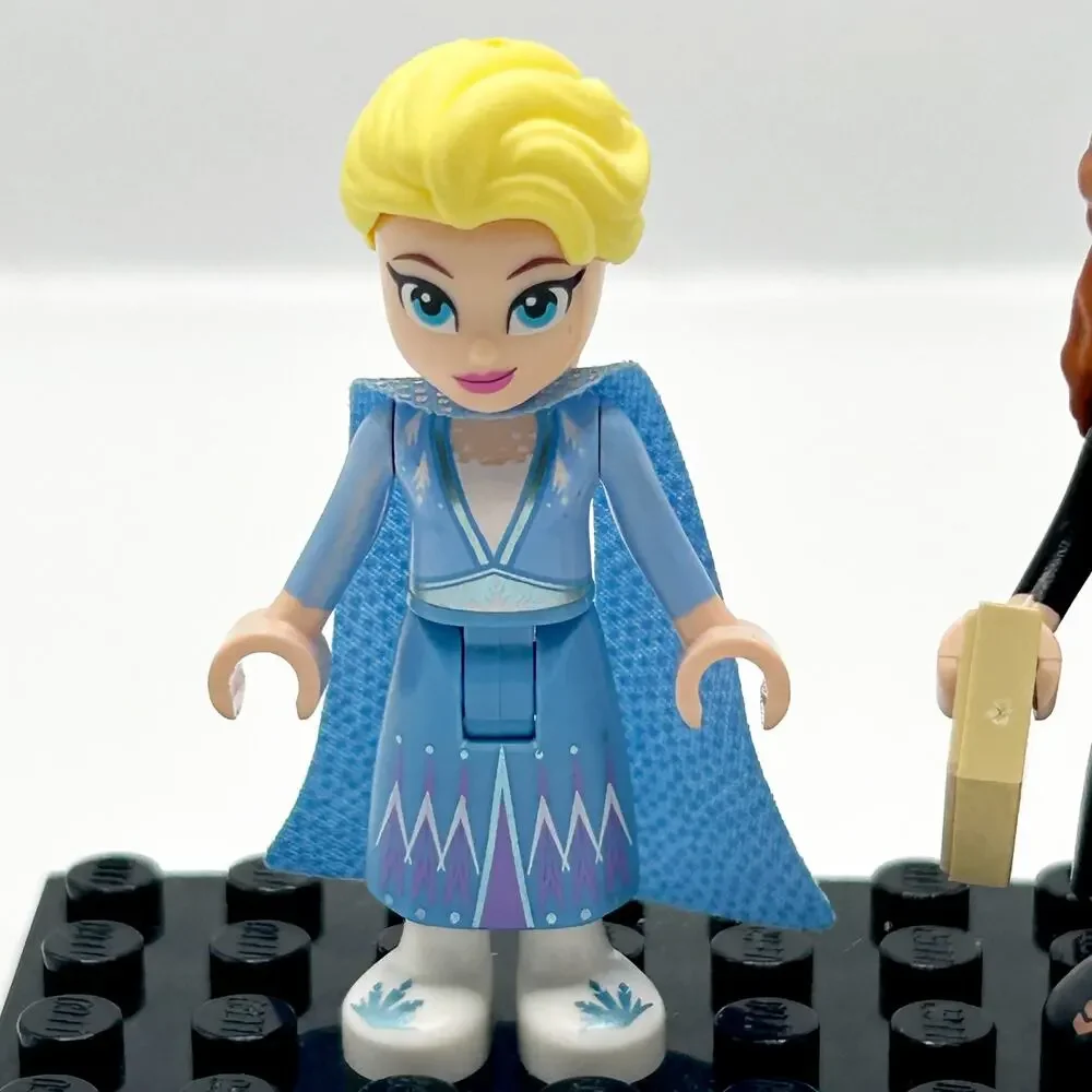 LEGO Disney Princesses FROZEN Anna & Elsa Minifigures / Minidolls Set EUC
